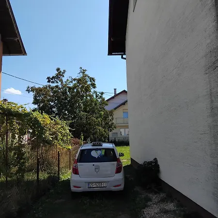 Marina Gloria Apartment Zadvorsko Exterior photo